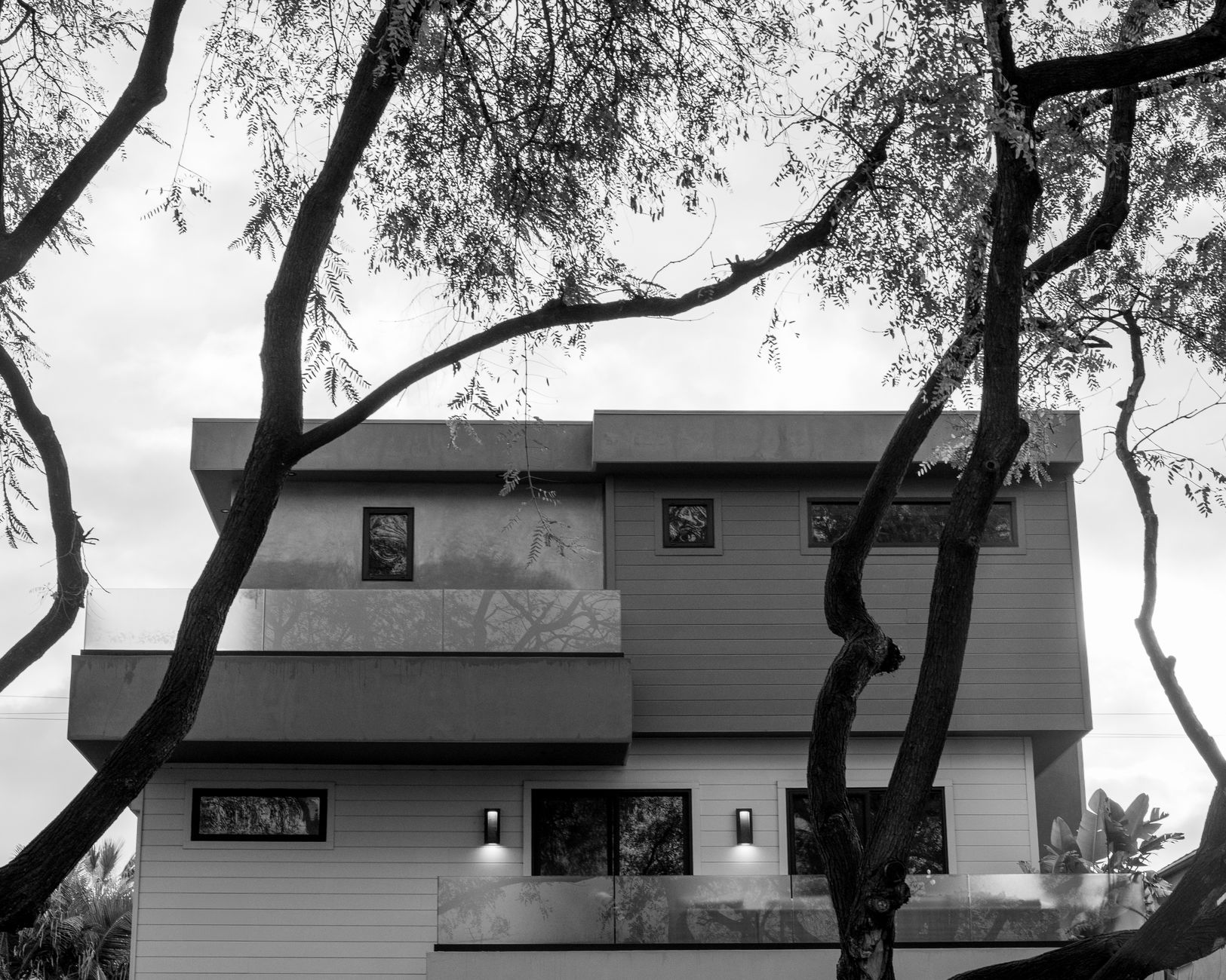 Lakeshore contemporary